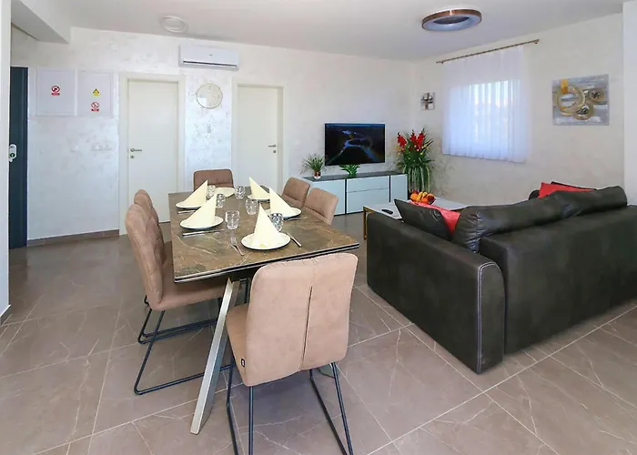 Amazing In With Wifi Мандре